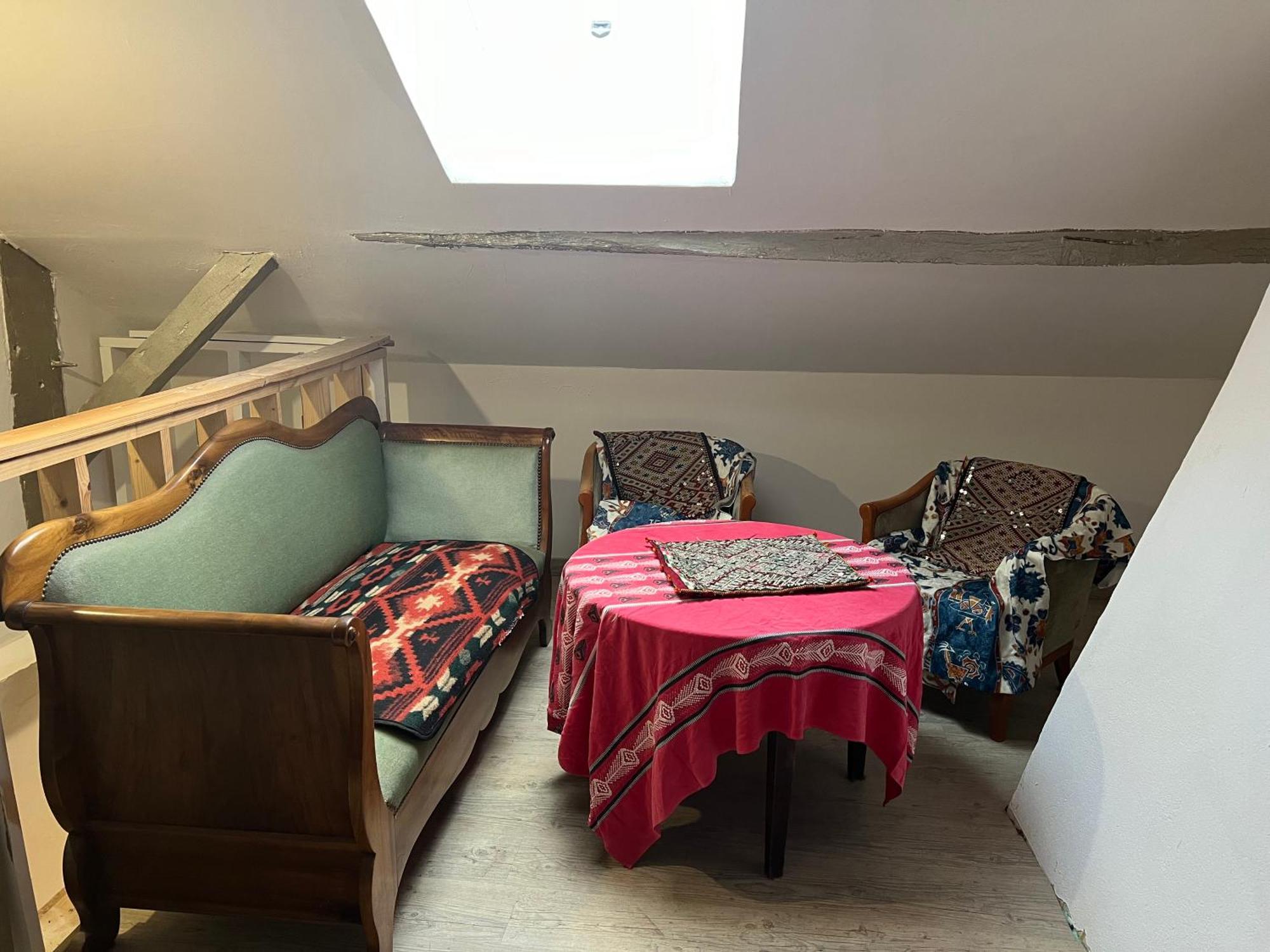 Aux Songes D'Elise Appartement Belmont  Buitenkant foto