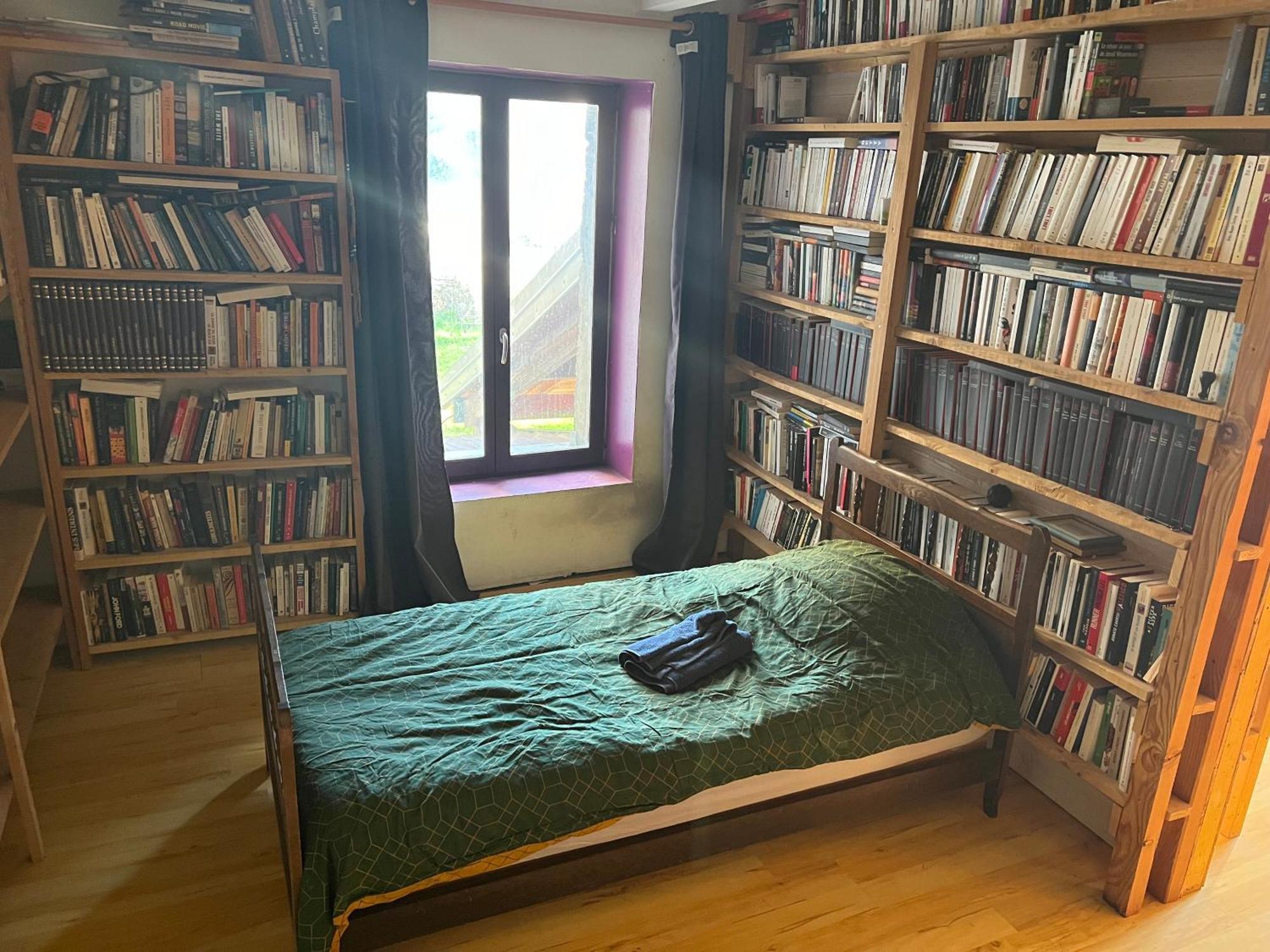 Aux Songes D'Elise Appartement Belmont  Buitenkant foto