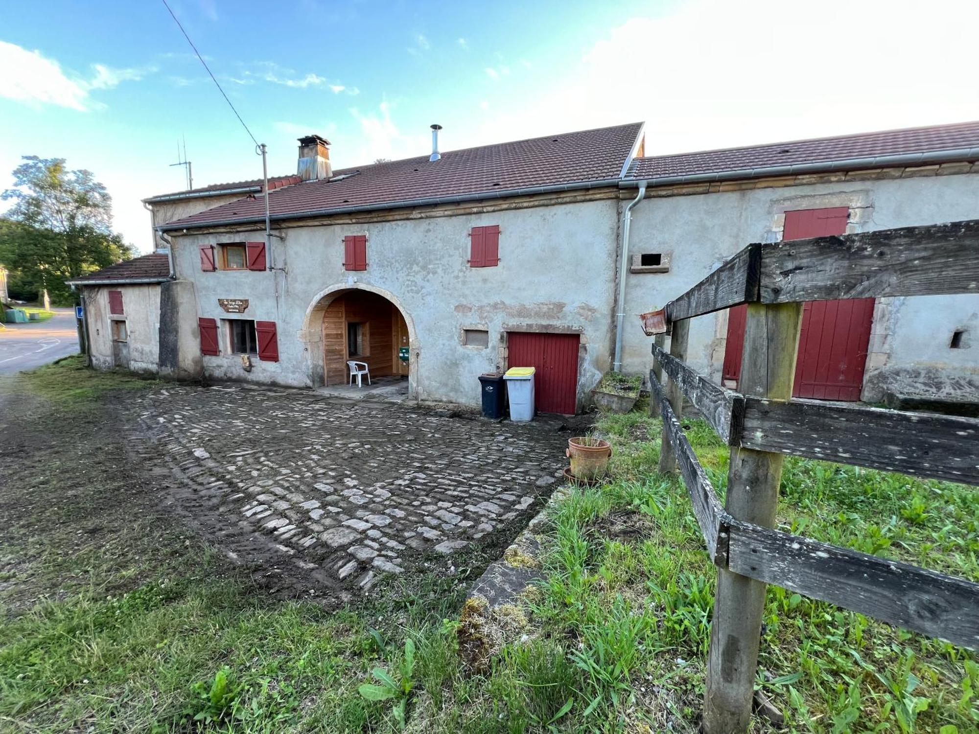 Aux Songes D'Elise Appartement Belmont  Buitenkant foto